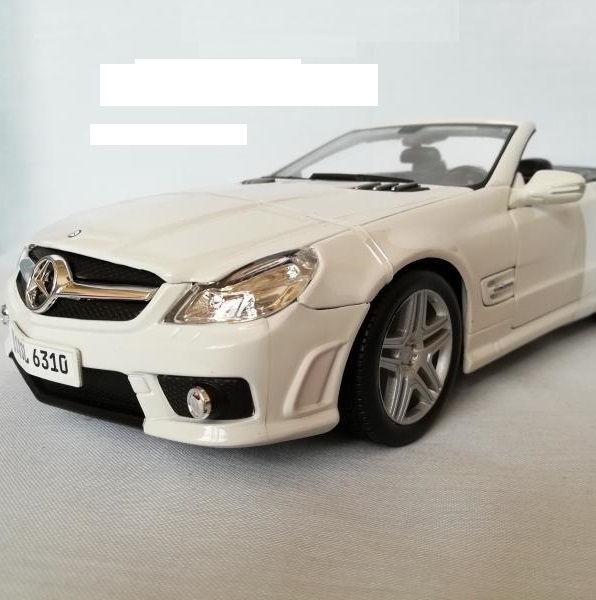 ماکت بنز SLK کلاس - 31206 W - مقیاس 1:24 - Maisto