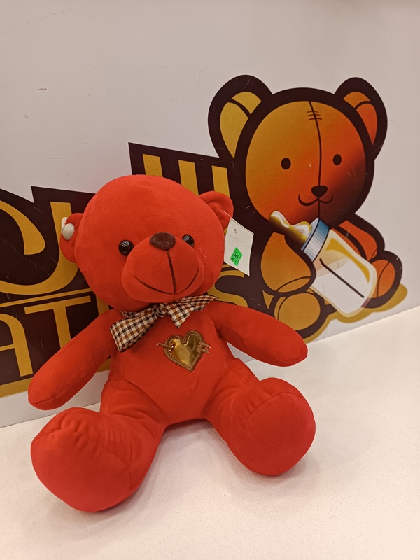 خرس قرمز cm 30 - قلب طلایی به سینه - پولیش /